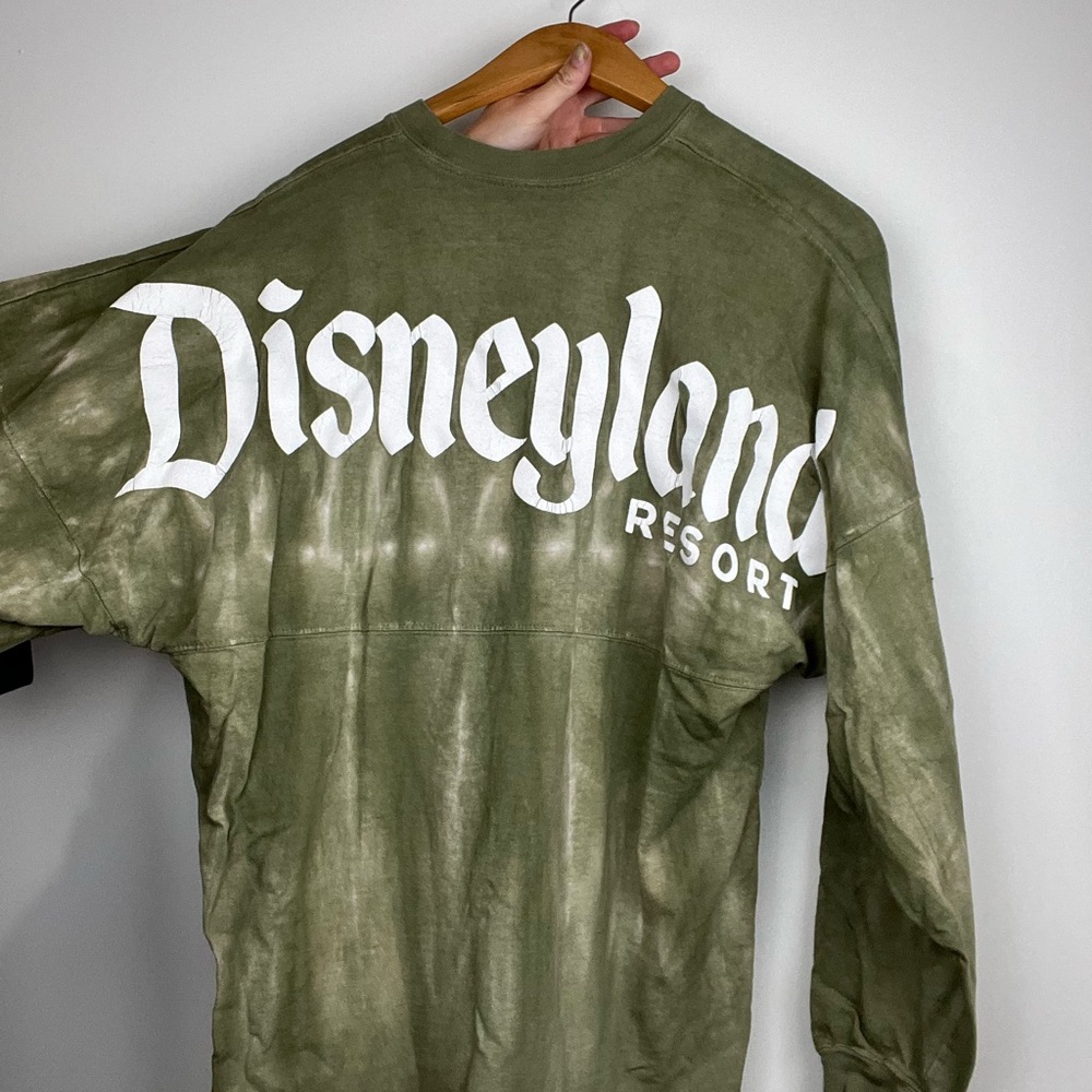 Disneyland Spirit Jersey green white tie dye disney world WDW California